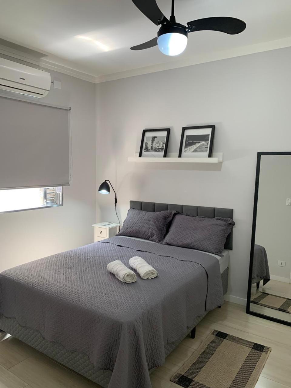 Em Na Ponta Da Apartment Santos (Sao Paulo)