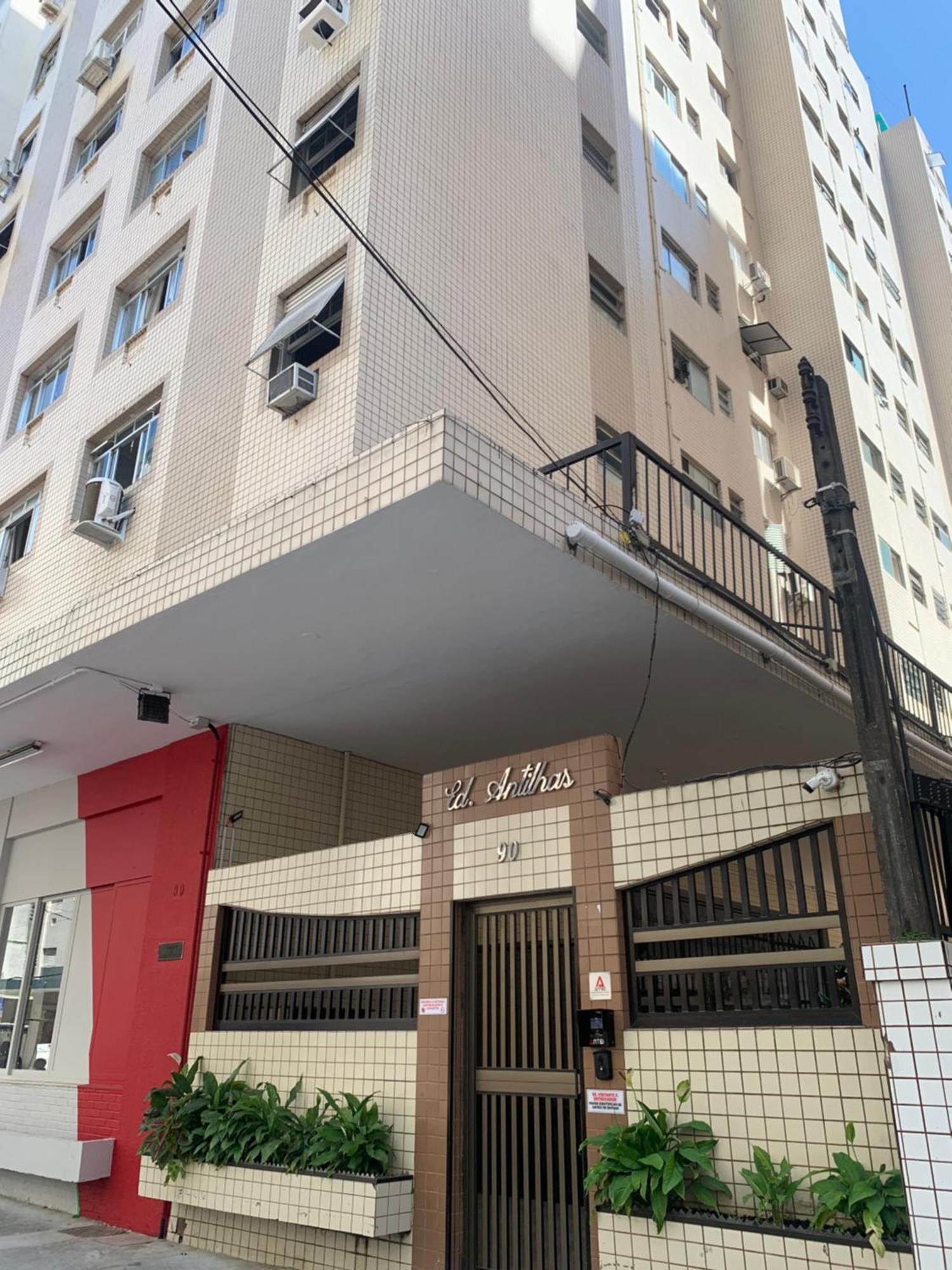 Em Na Ponta Da Apartment Santos (Sao Paulo)